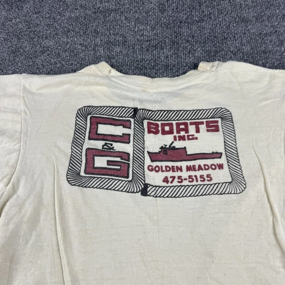 VINTAGE Boats Shirt Men S White Golden Meadow Louisiana Single Stitch 70s *
